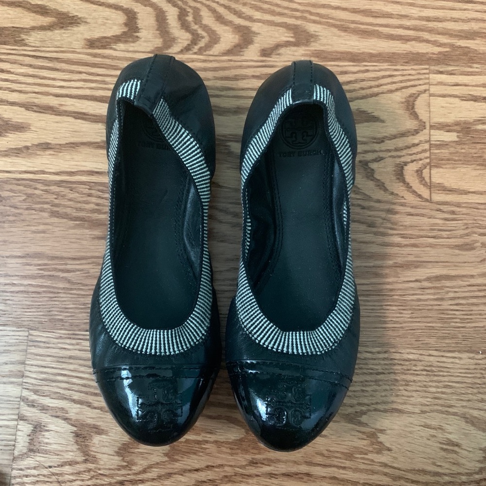 Sale 💕 Worn Once Tory Burch Black Flats
